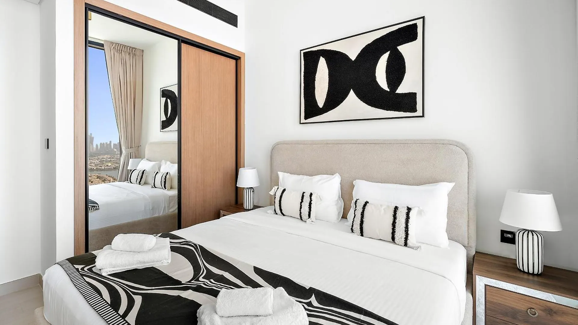 Vayk - Bright And Stylish 1Br Apartment In Jvc Dubai